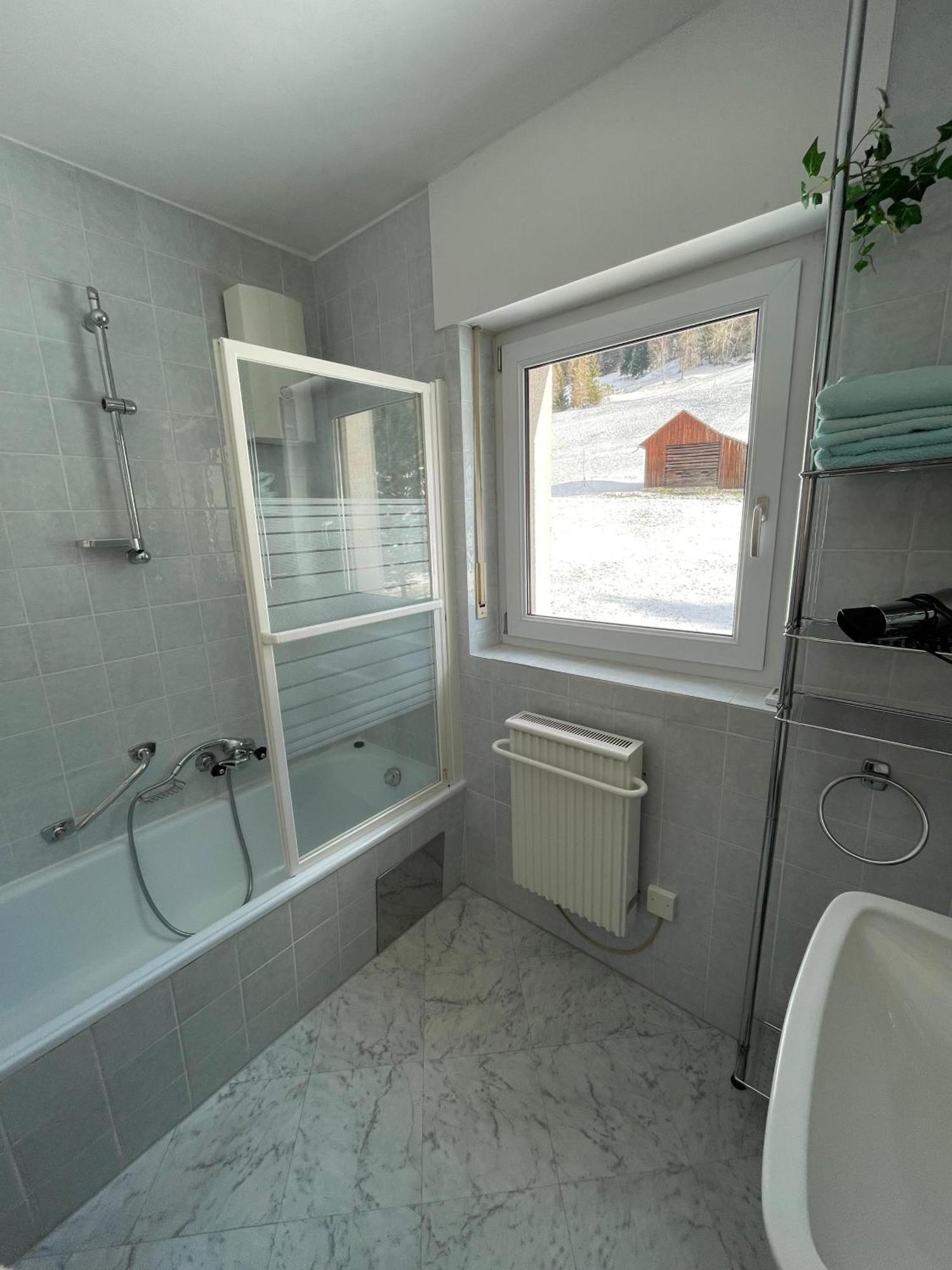 Gemuetliche Wohnung Mit Talblick Batschuns 외부 사진