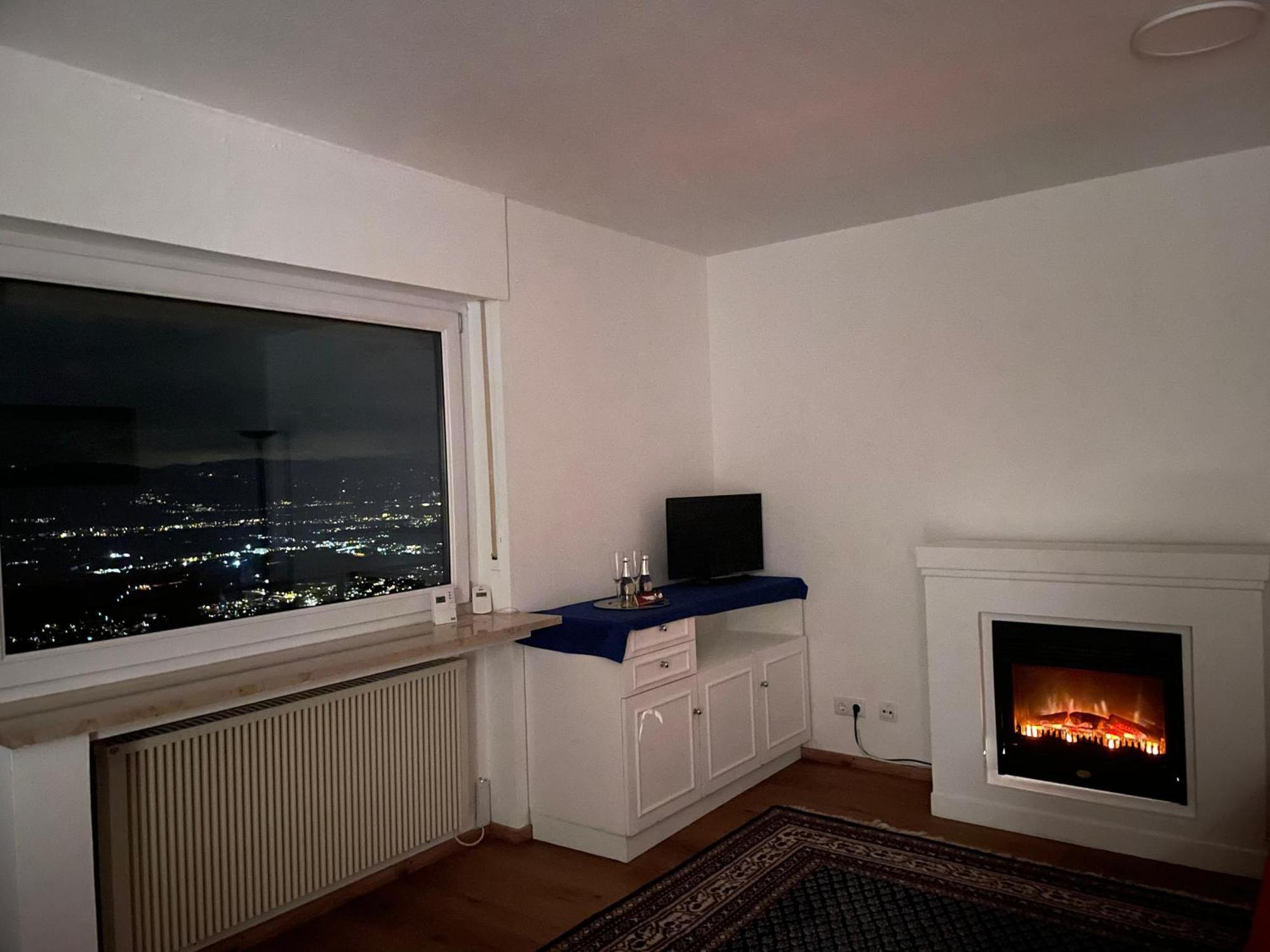 Gemuetliche Wohnung Mit Talblick Batschuns 외부 사진
